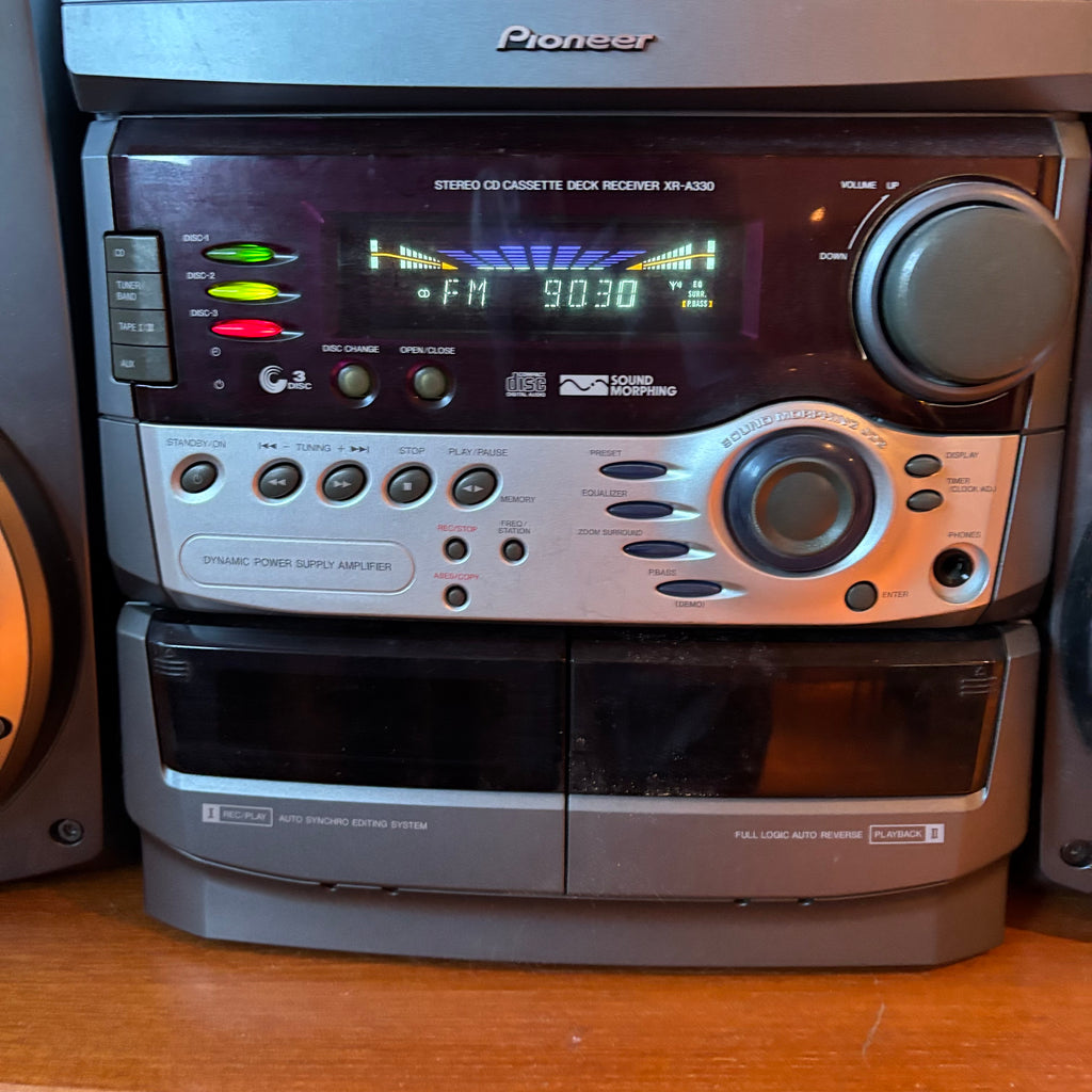R116A Pioneer Stereo (model XP-A330)***see full description