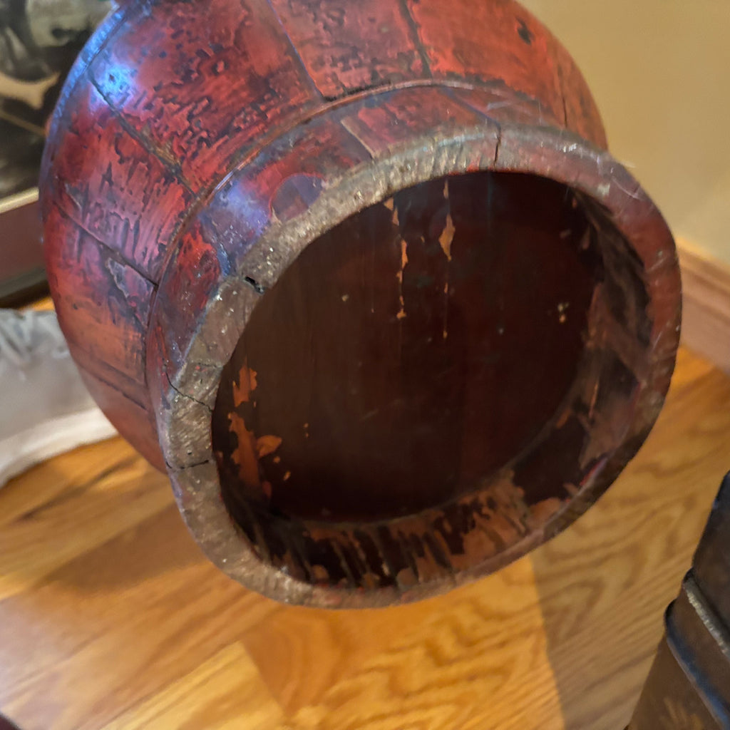 R122 Vintage Asian Grouping (Chinese bucket and decorative wooden box)