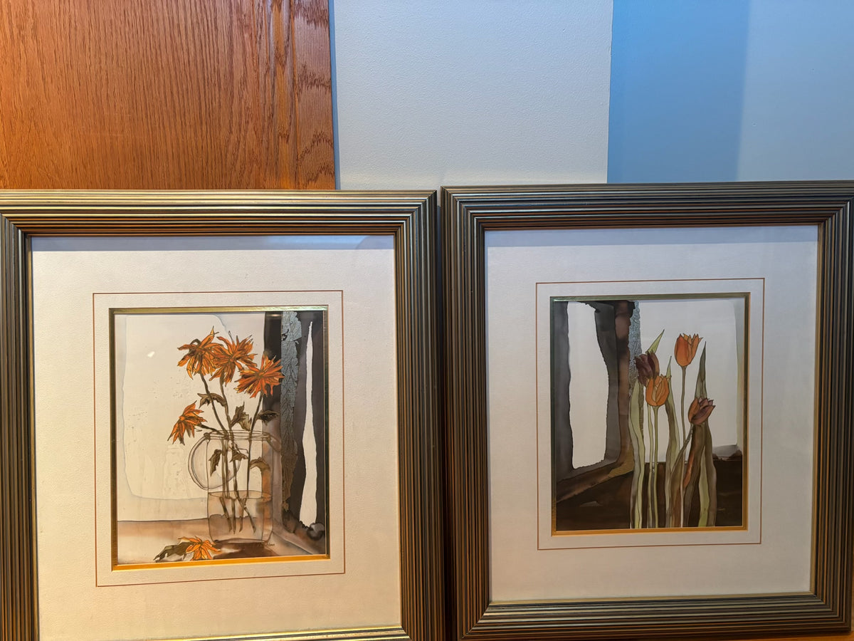 R207 Set of 2 Jutta Ritter-Scherer floral prints (19" x 21")