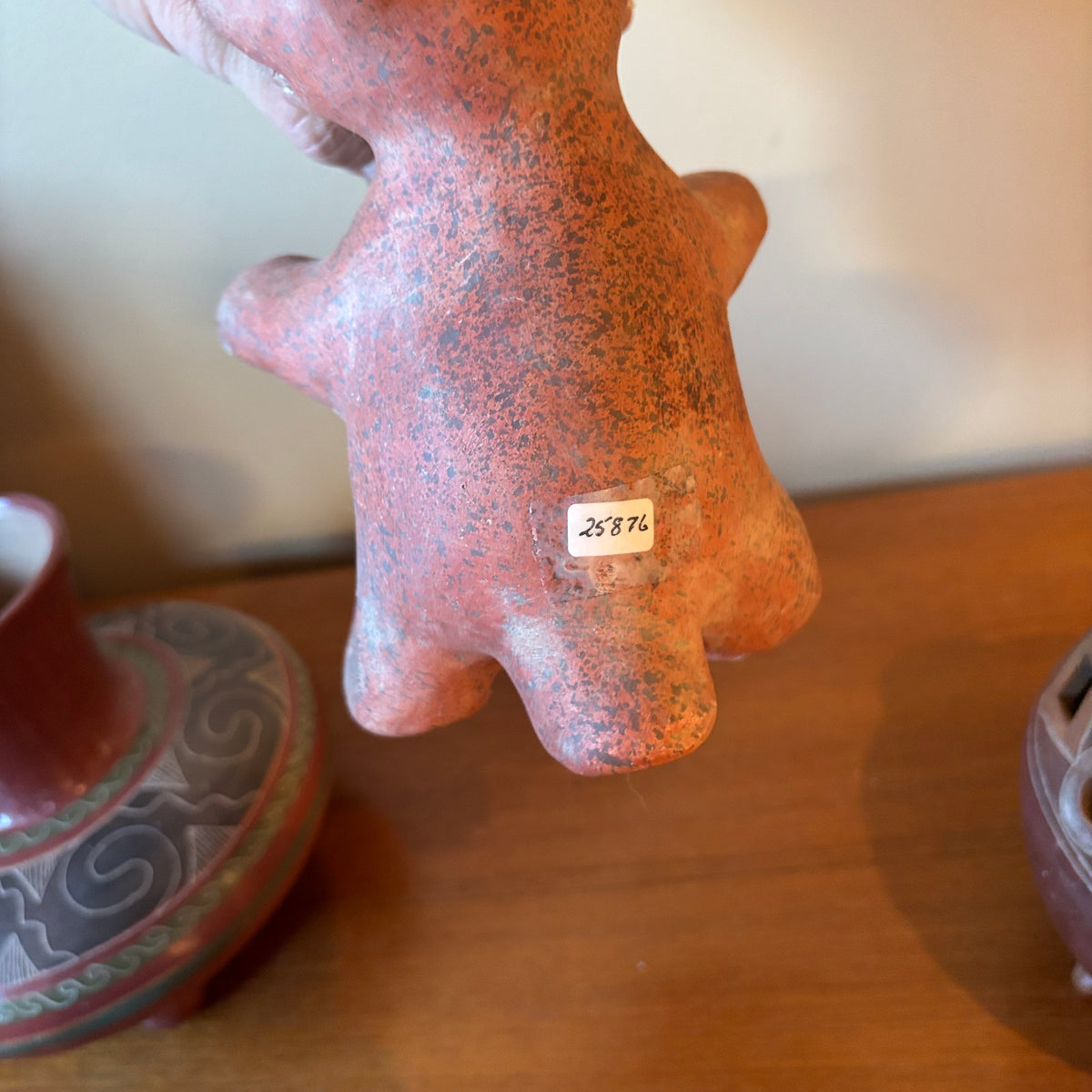 R125 Mexican Pottery Grouping