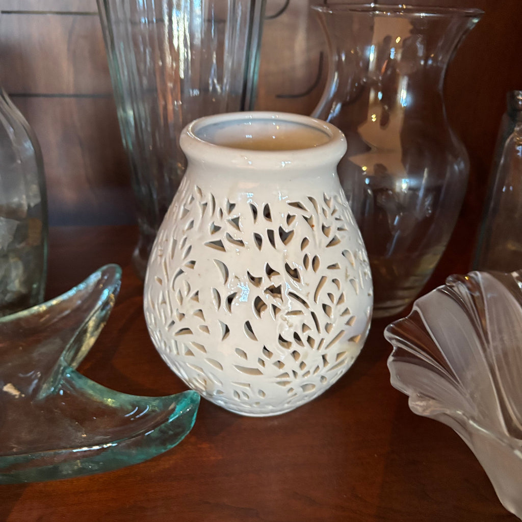 R128 Glass and more Grouping (vases and more)