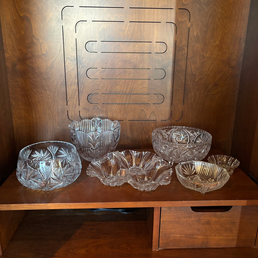 R130 Vintage Crystal and glass Grouping (bowls and more)