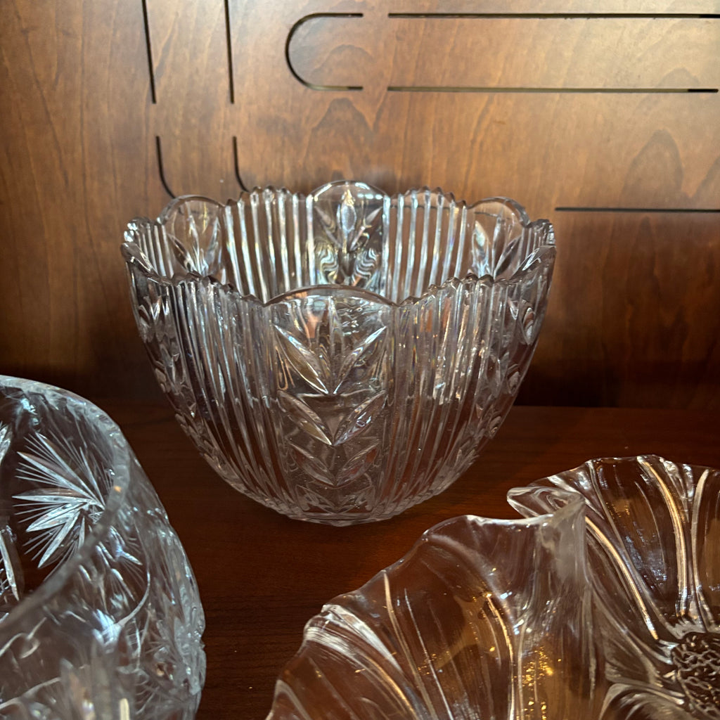 R130 Vintage Crystal and glass Grouping (bowls and more)