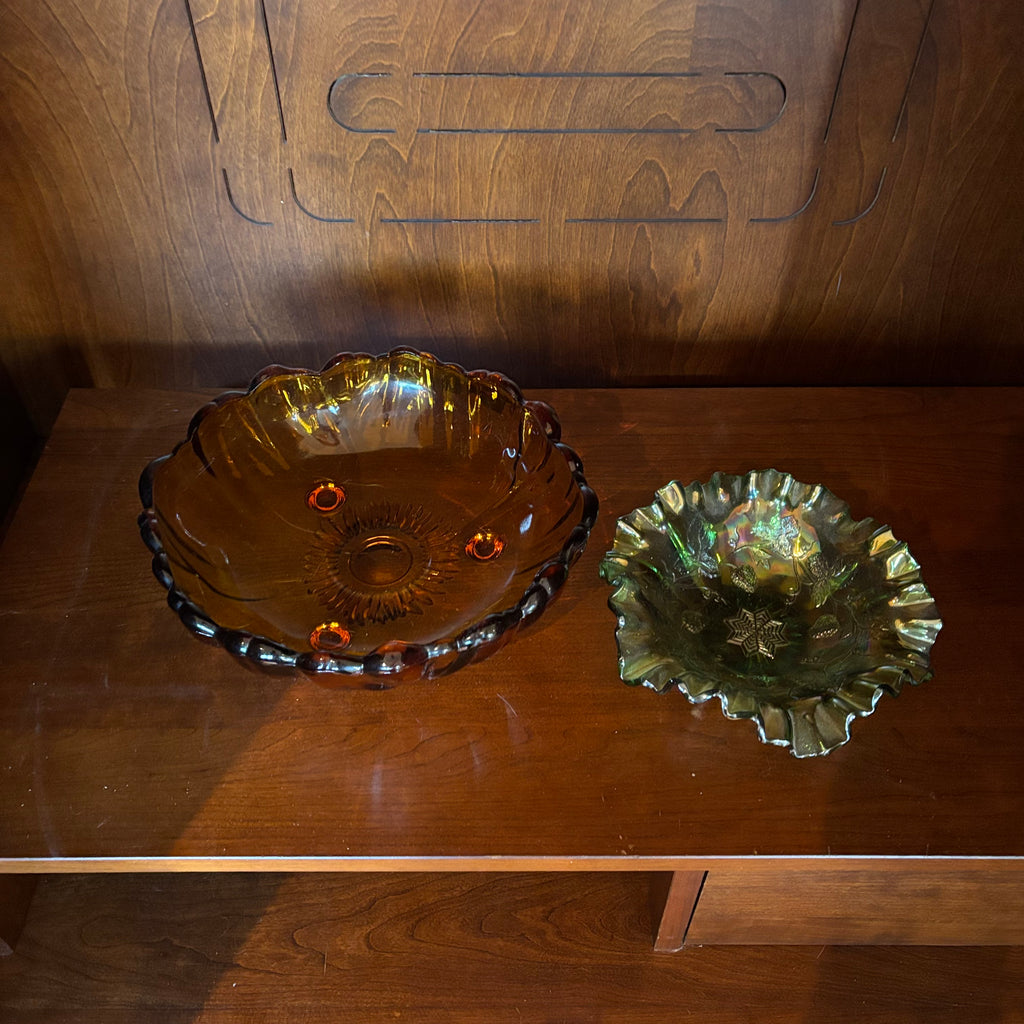 R131 Vintage Glass Grouping (amber bowl and carnival glass bowl)