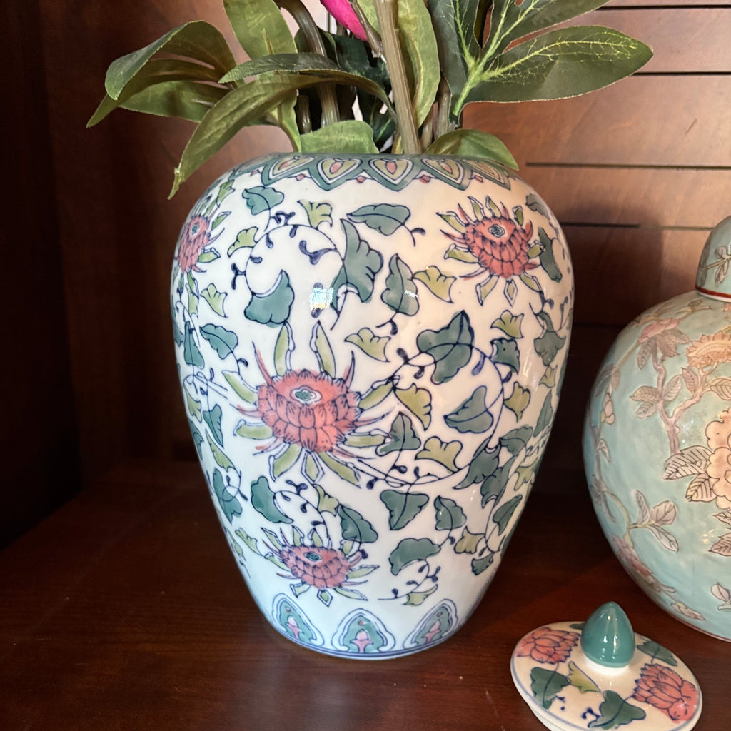 R133 Home Decor Grouping (vase and artificial flower grouping)