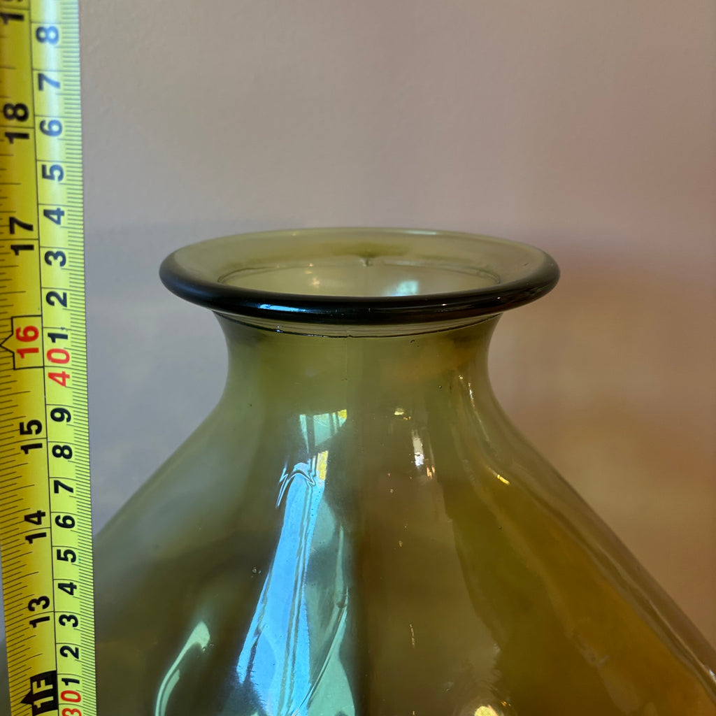 R136 Home Decor Grouping (large green glass vase and more)