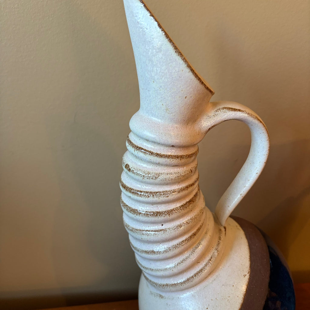 R139 Unique Pottery Grouping