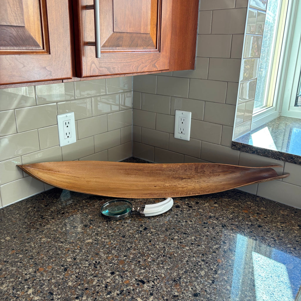R142 Home Decor Grouping (long wooden bowl and more)