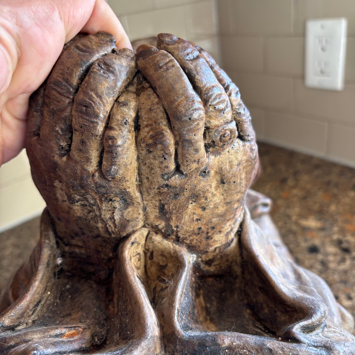 R144 Aurelien Carlier sculpture (very heavy)