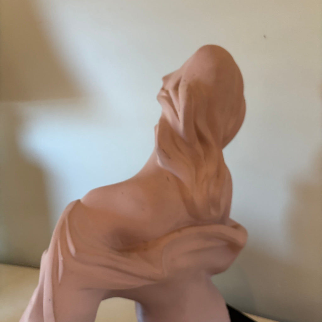 R150 Austin Production, "Maternity" by Alice Heath sculpture