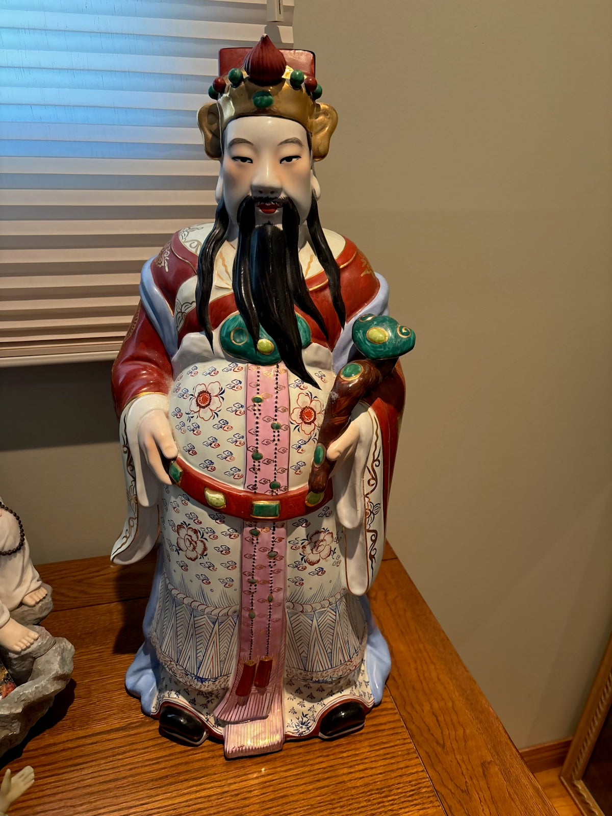 R223 Statue Grouping (Buddhas and more) ***largest has previously broken repair