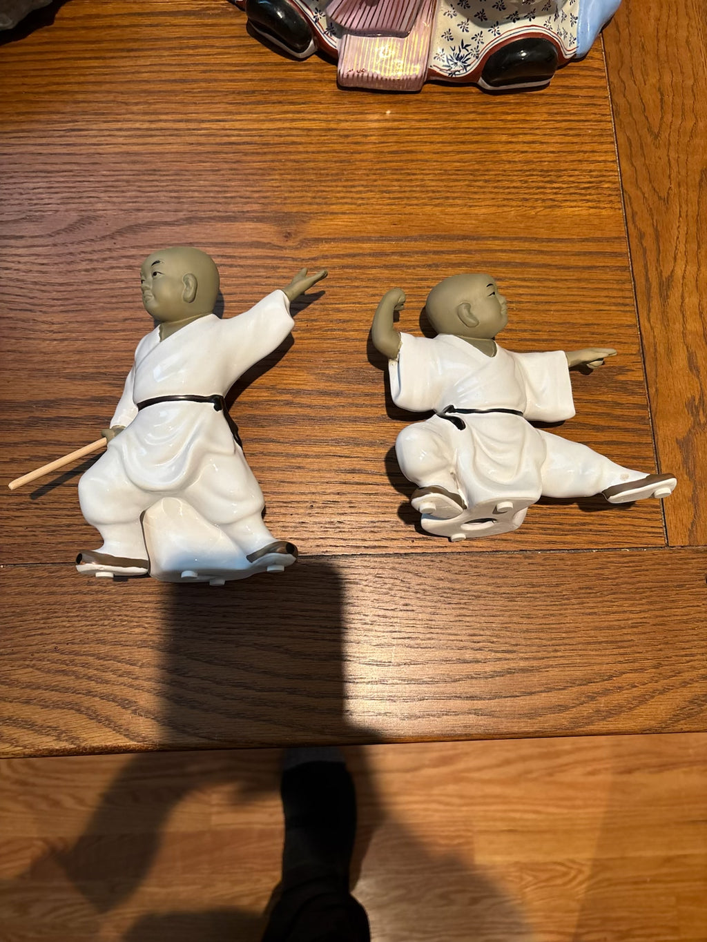 R223 Statue Grouping (Buddhas and more) ***largest has previously broken repair