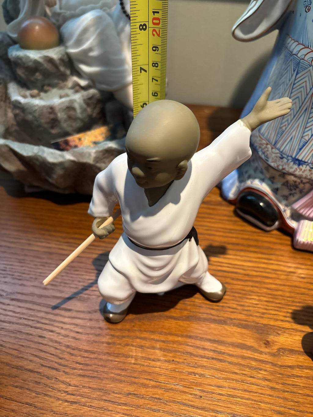 R223 Statue Grouping (Buddhas and more) ***largest has previously broken repair