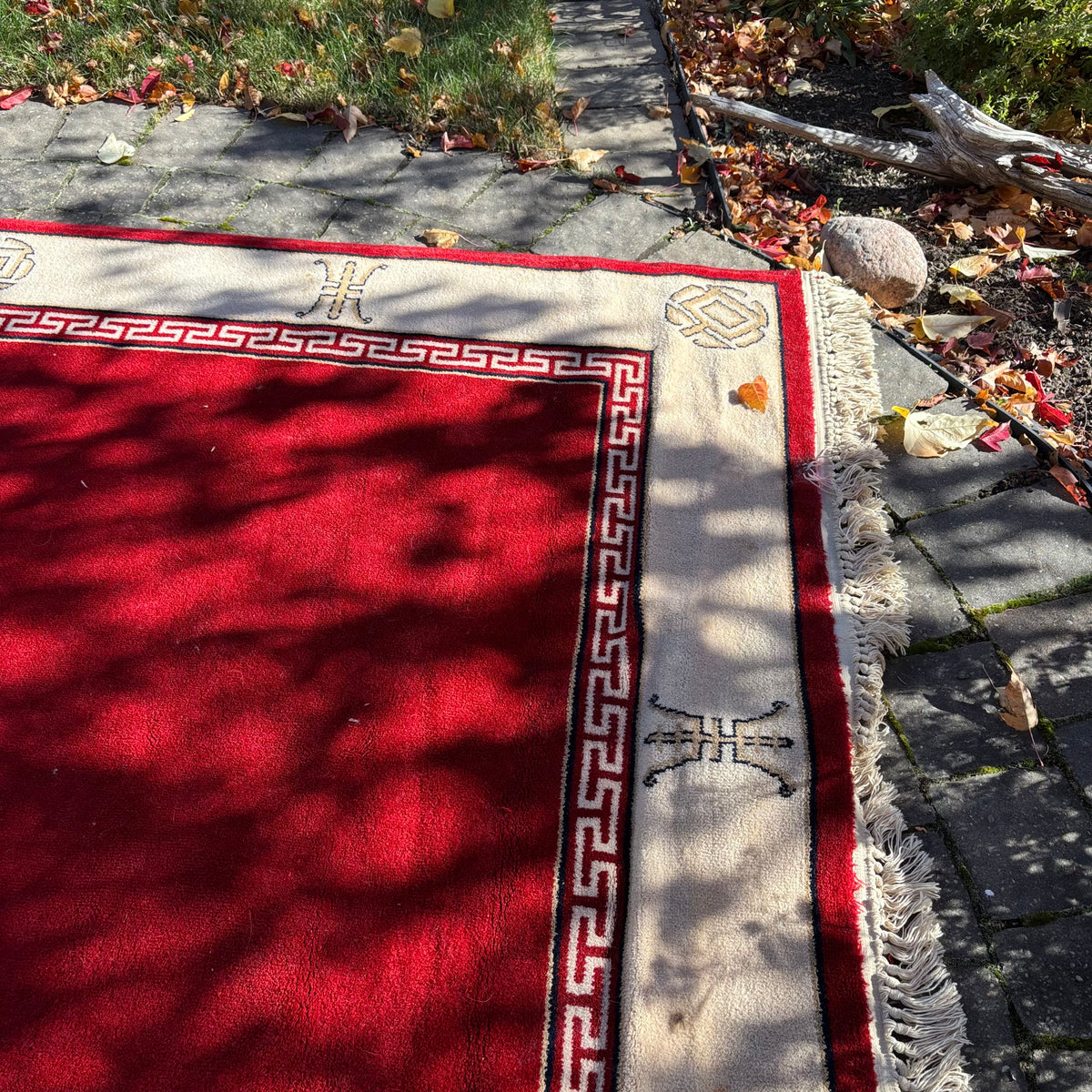 R155 Vintage large wool red and white area rug (8' x 66")