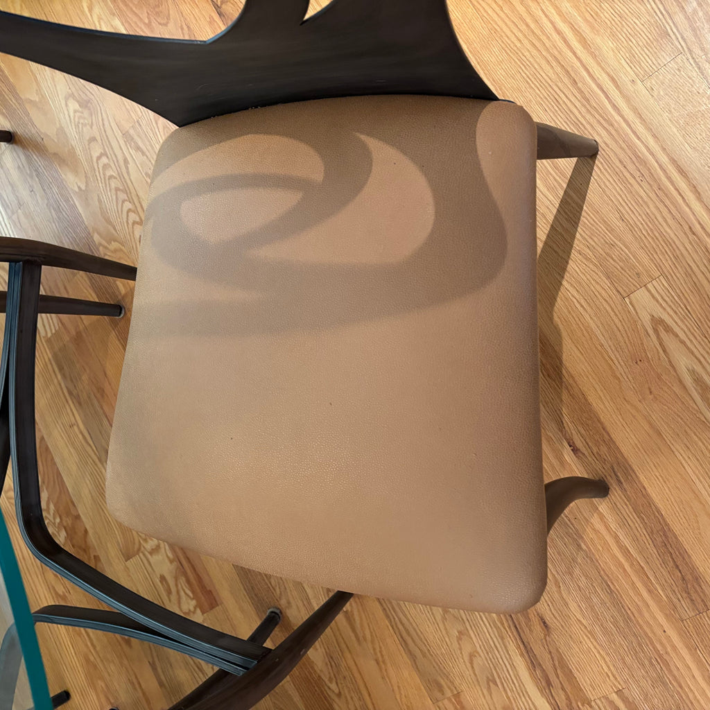 R156A Contemporary Cut Steel Framed table with 4 chairs