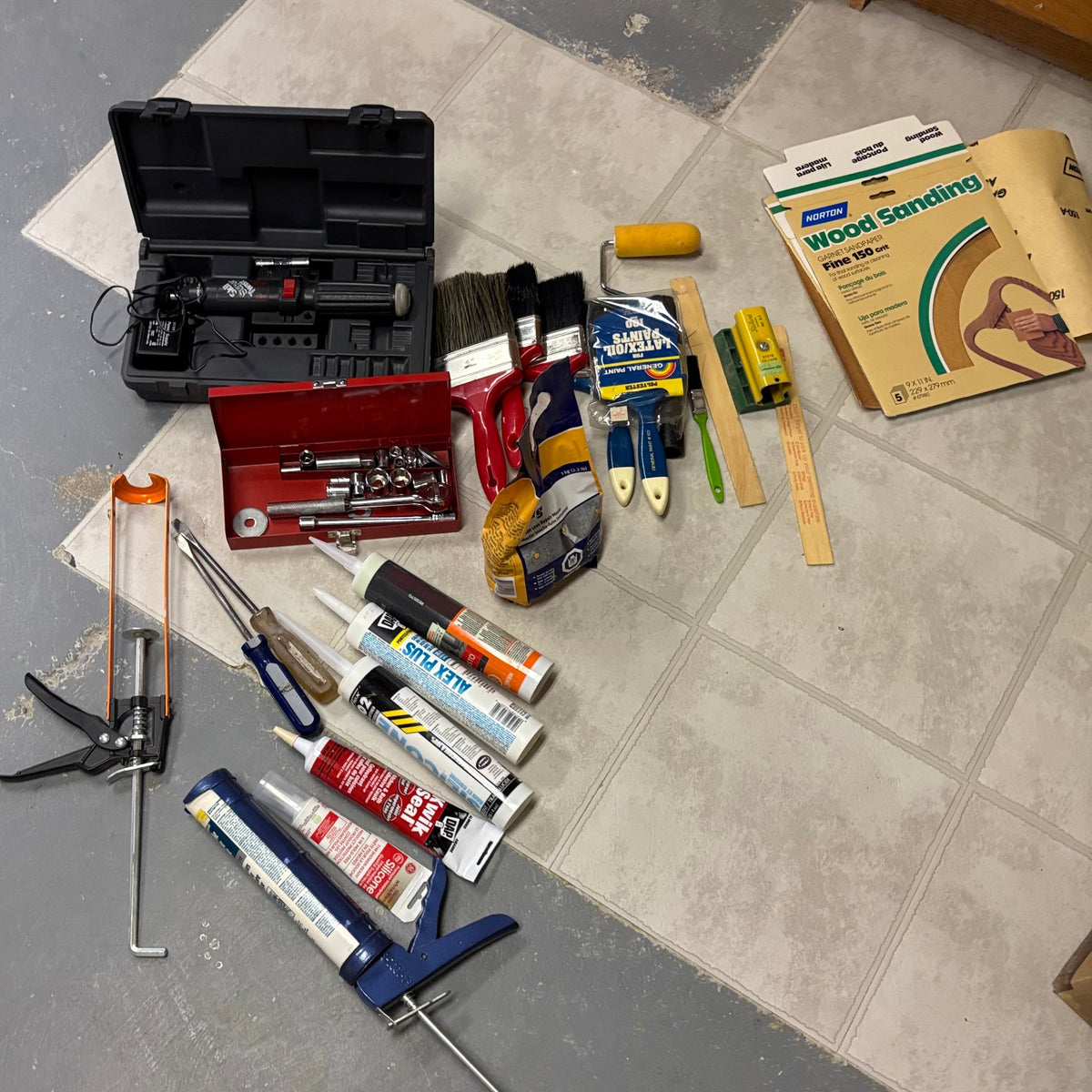 R157 Home shop Grouping (brushes and more)
