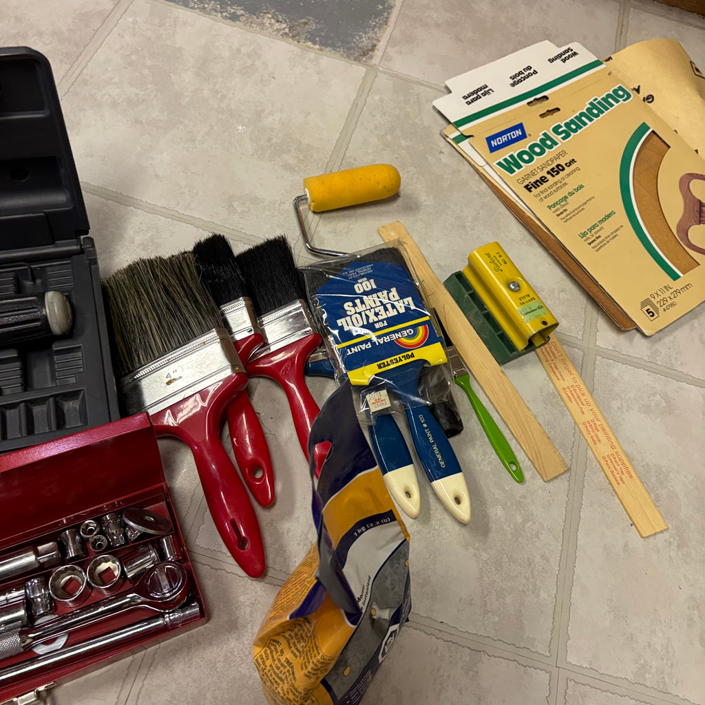 R157 Home shop Grouping (brushes and more)