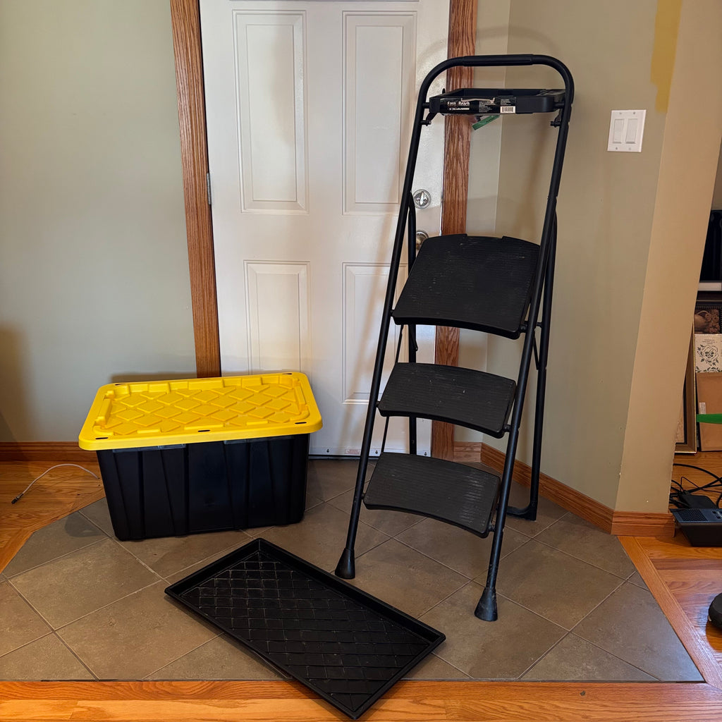 R157A Home Grouping (step ladder and more)