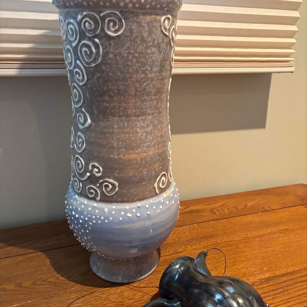 R159A Abbott Collection Kinfolk earthenware head planter Grouping