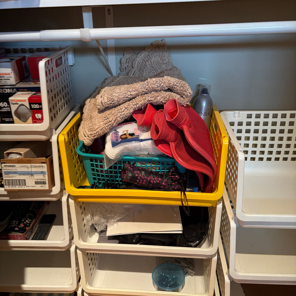 R175 Closet Contents Grouping (stacking bins, linens and sooooo much more)
