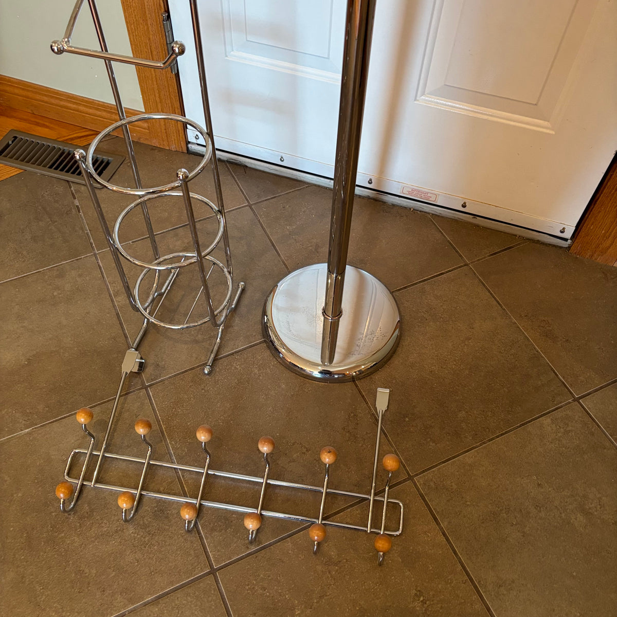 R179 Chrome Home Grouping (coat rack and more)
