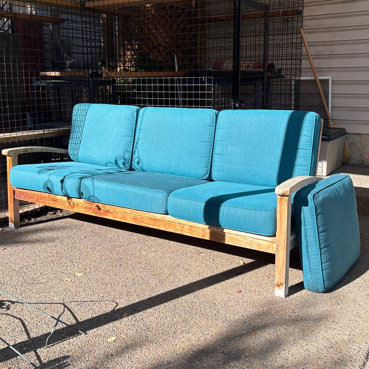 R199 Three seat outdoor teak framed sofa