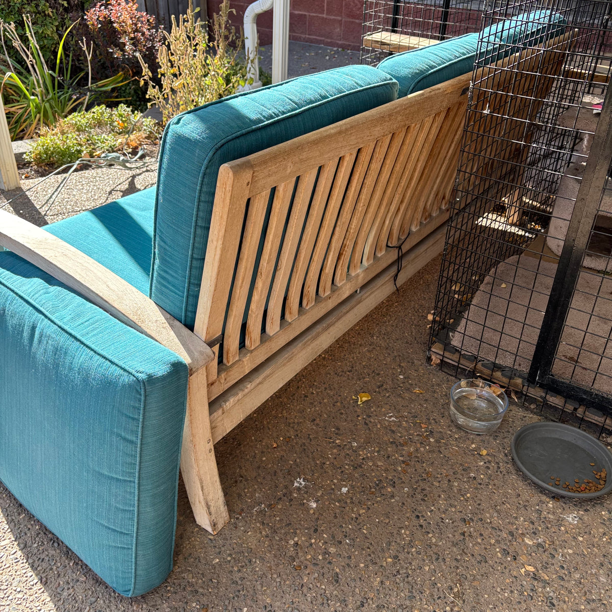 R199 Three seat outdoor teak framed sofa
