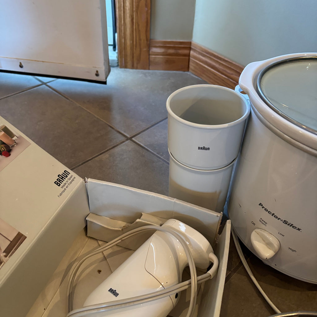 R303 Kitchen Grouping (crock pot and more)