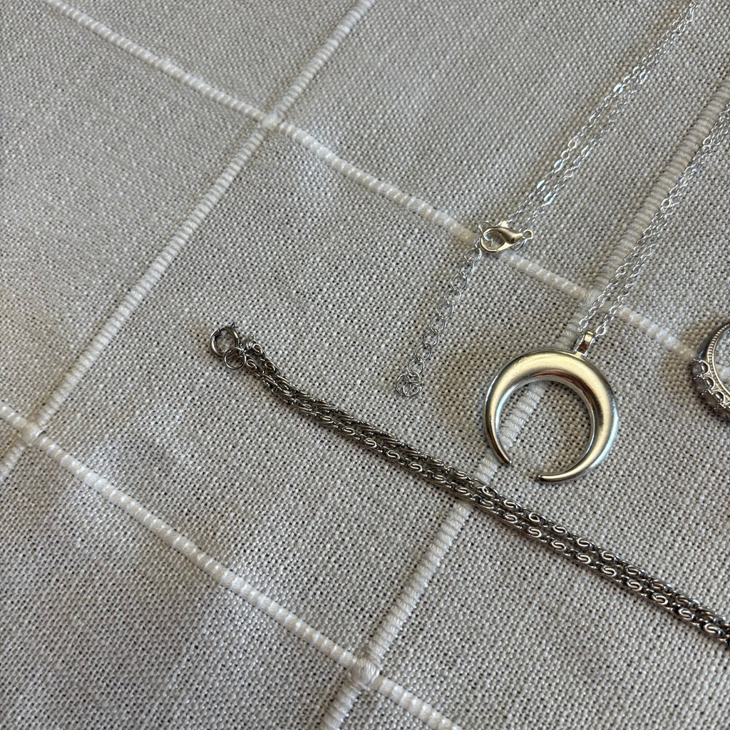 R312 Fashion Jewellery Grouping