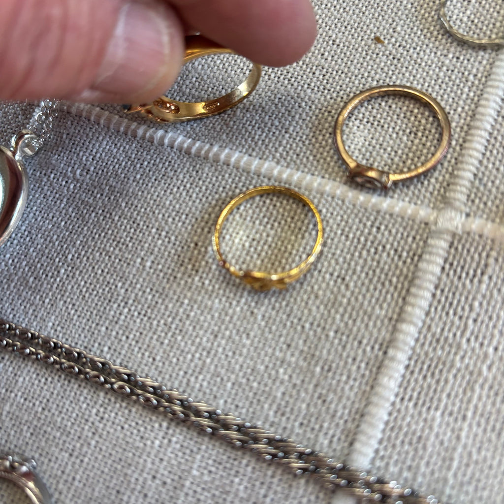 R312 Fashion Jewellery Grouping