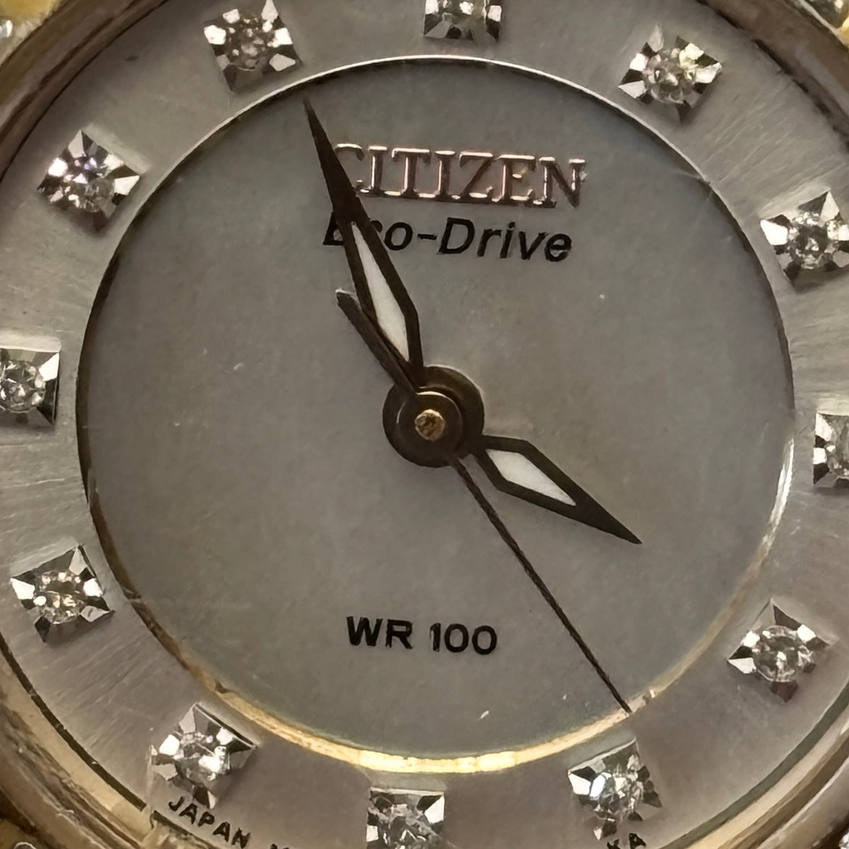 R318 Citizen Eco Drive WR100 ladies watch