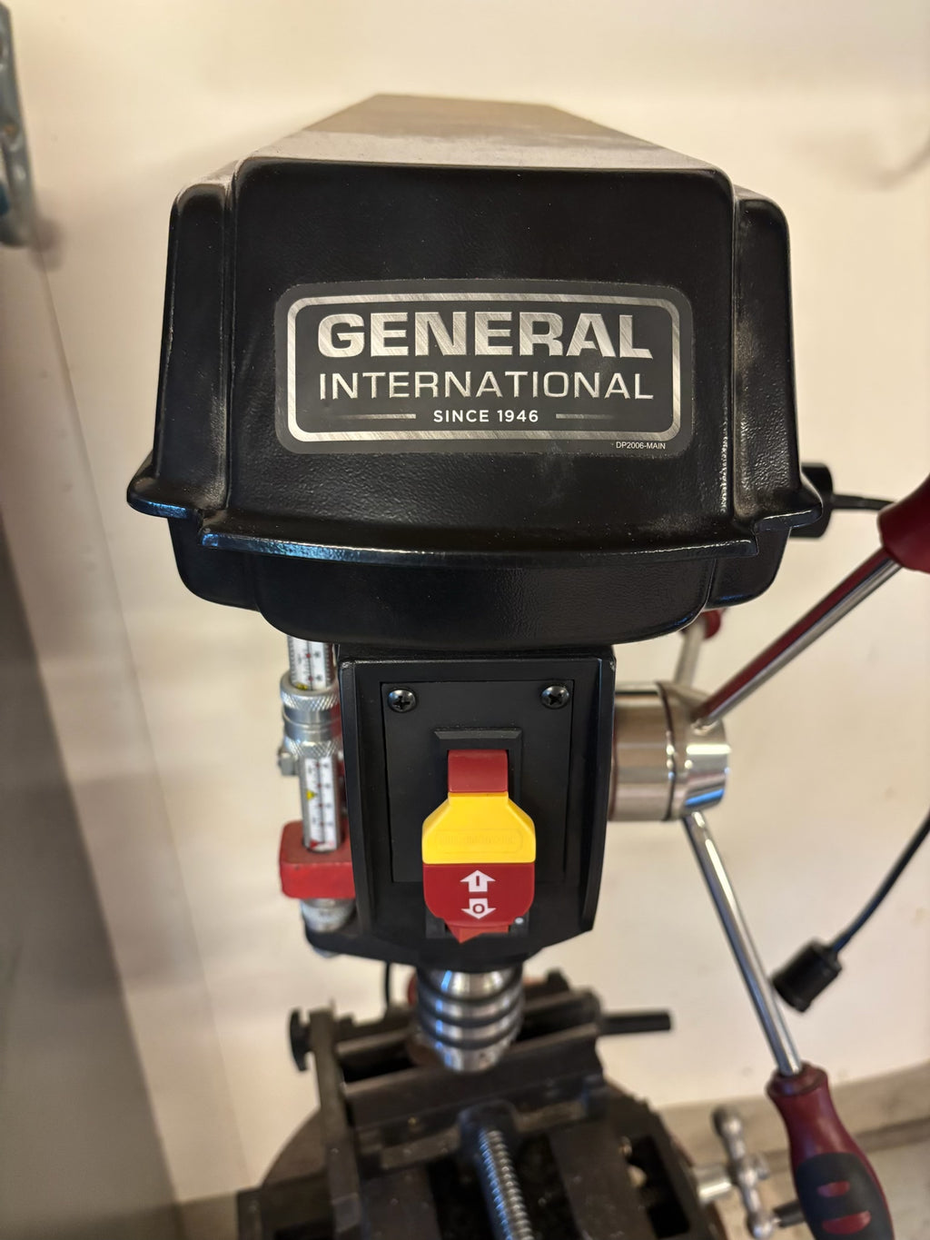 D221 General International drill press and accessories