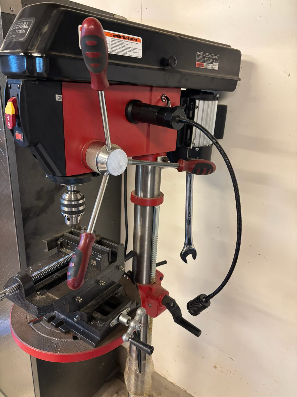 D221 General International drill press and accessories