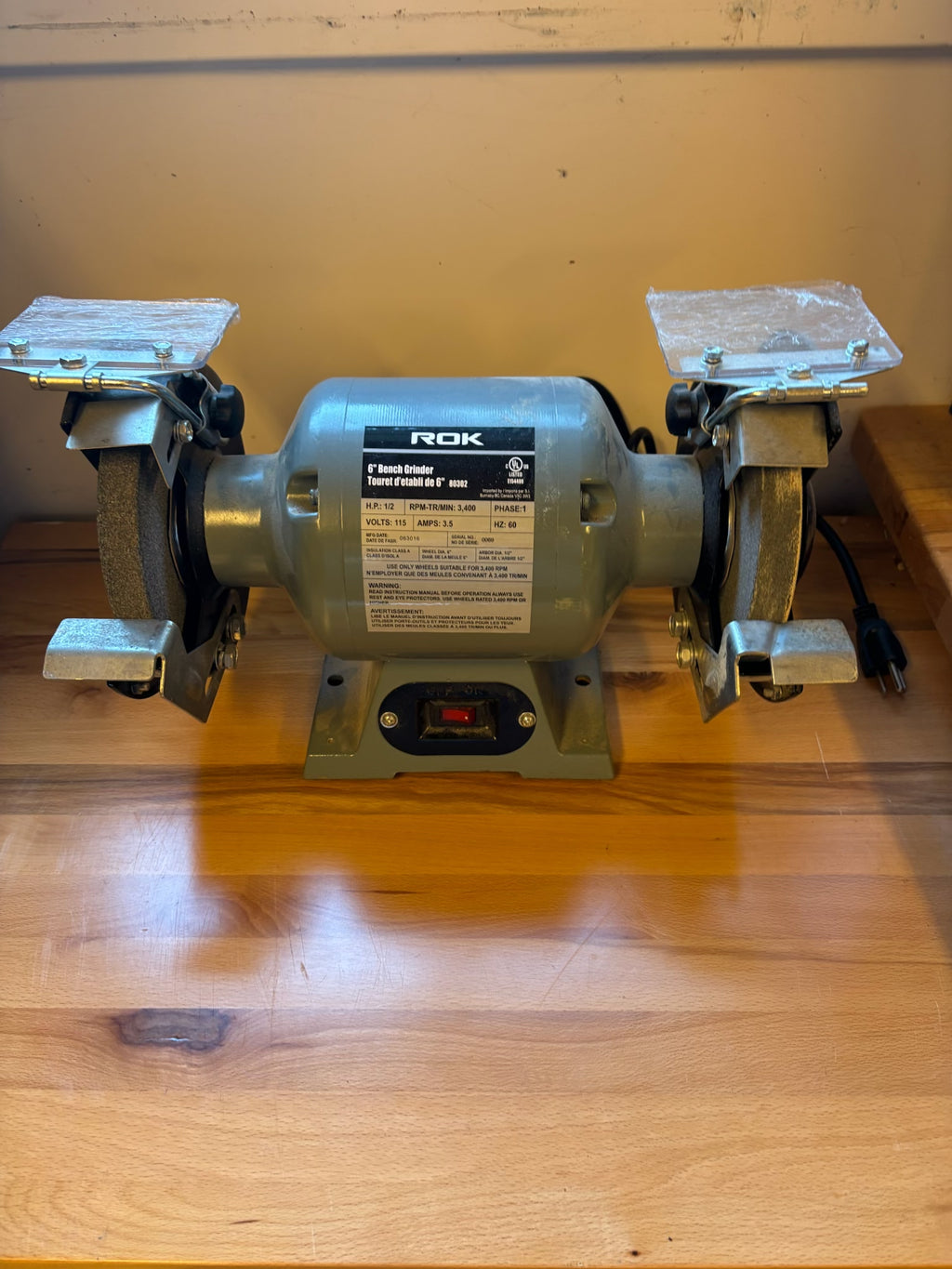 D222 Rok 6" Bench grinder