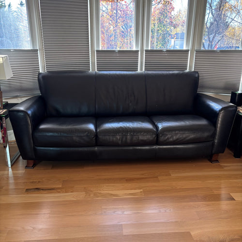 D103 Natuzzi Editions black leather couch
