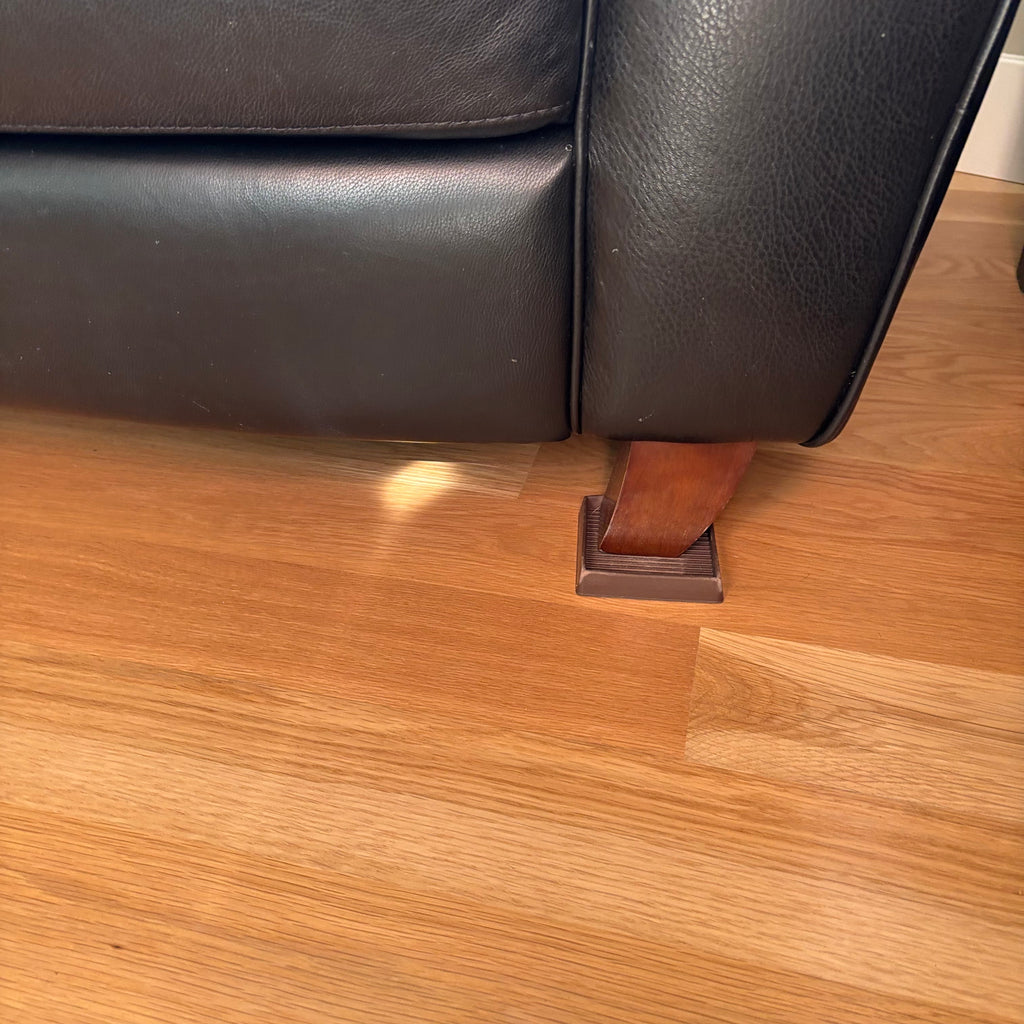D103 Natuzzi Editions black leather couch