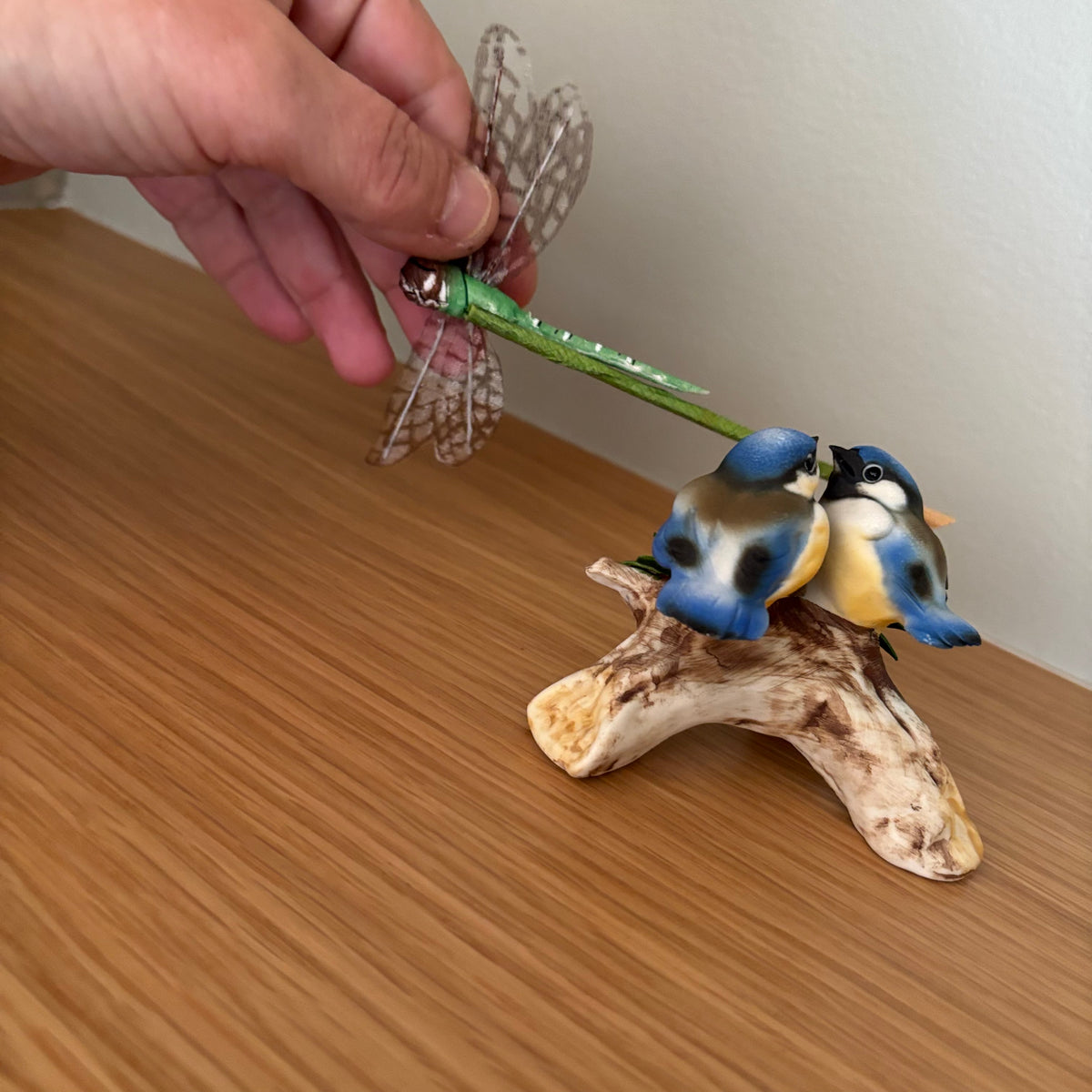 D106 Wooden dragon fly and Capodimonte birds