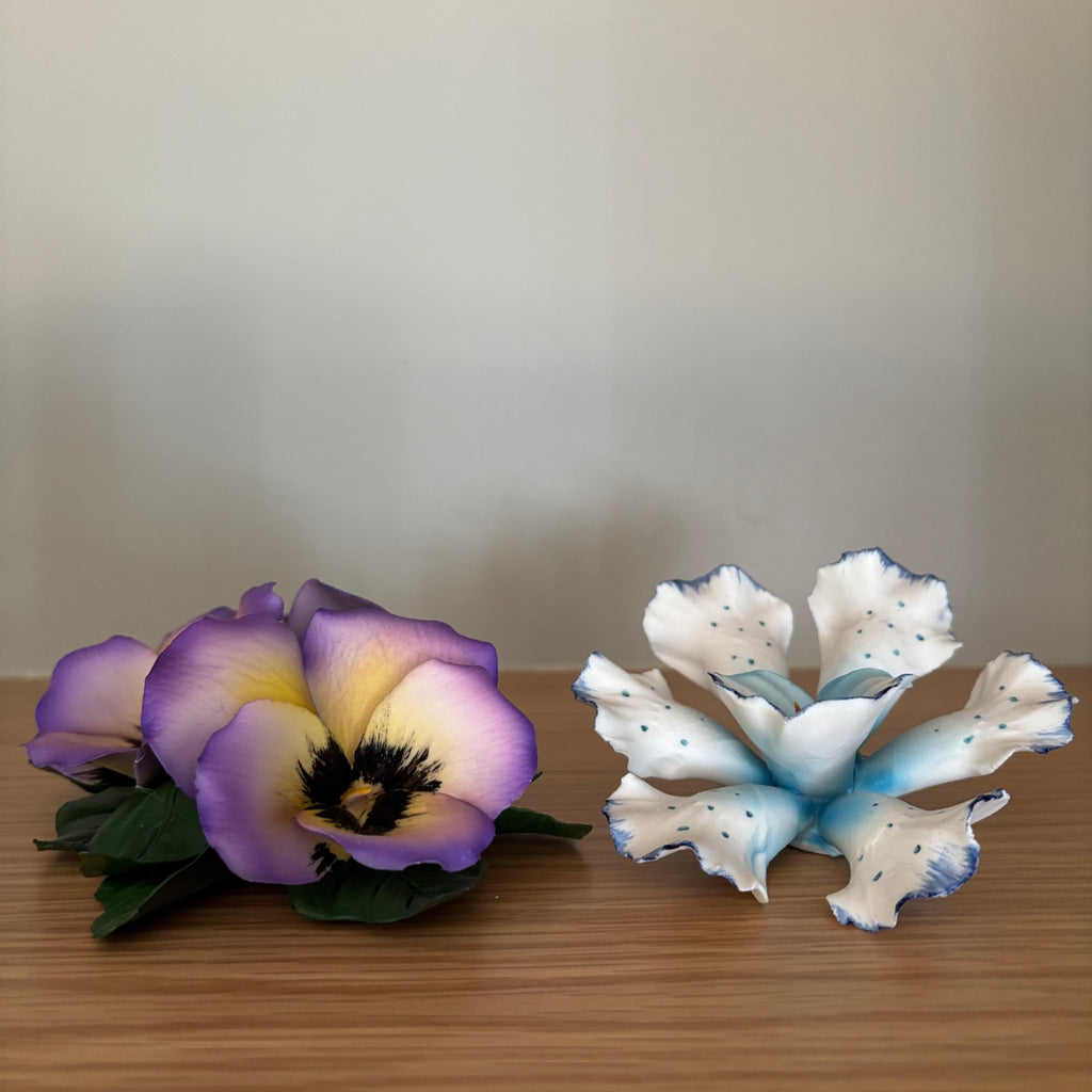 D107 Set of 2 vintage Capodimante ceramic flowers (purple flower has one broken petal)