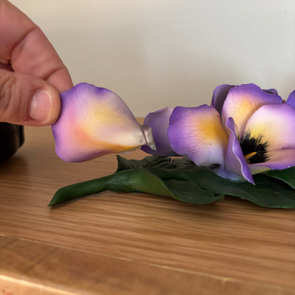 D107 Set of 2 vintage Capodimante ceramic flowers (purple flower has one broken petal)