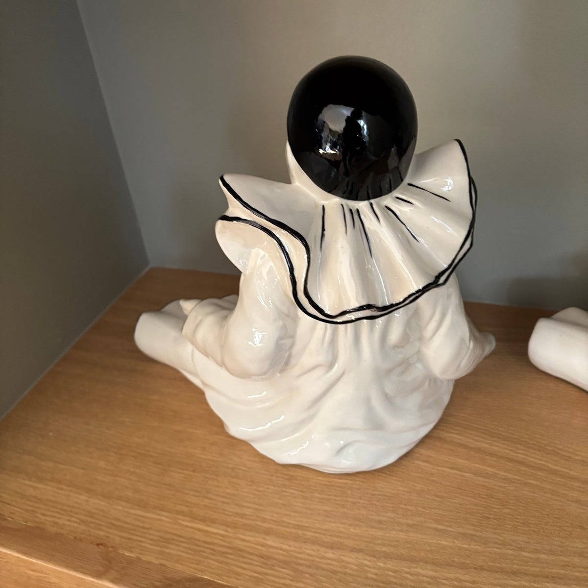 D111 Set of 2 vintage Pierrot ceramic clown statues (10” tall)