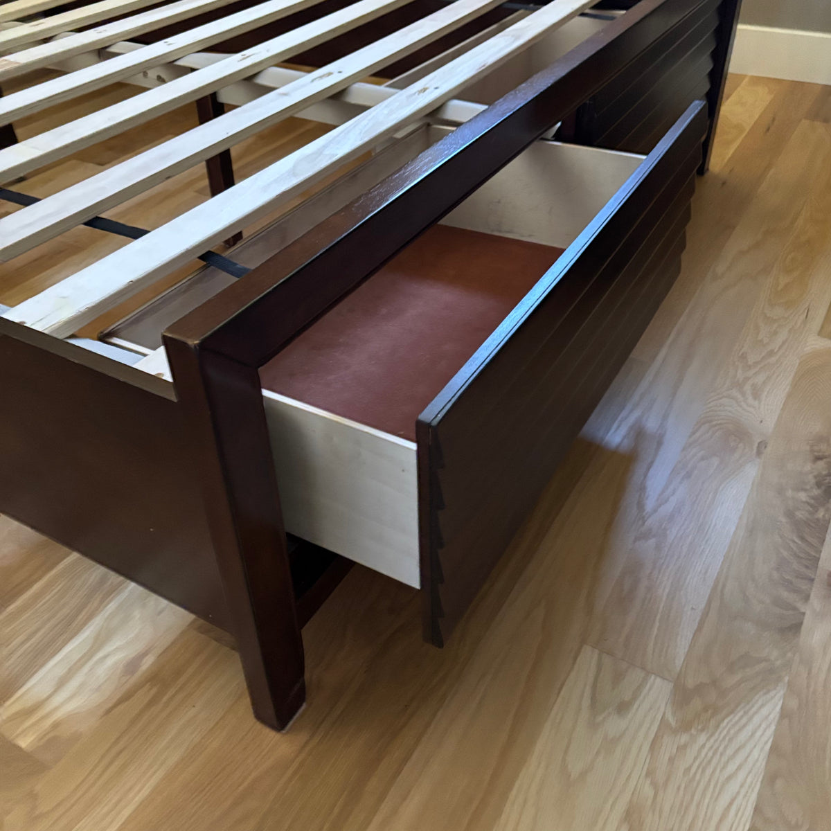 D113 Dark wood Queen size bed frame with 2 drawers under foot of frame