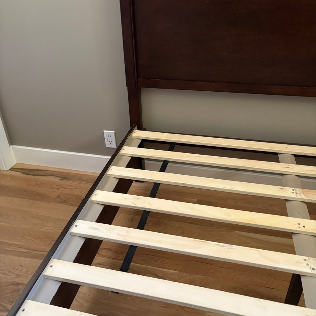 D113 Dark wood Queen size bed frame with 2 drawers under foot of frame