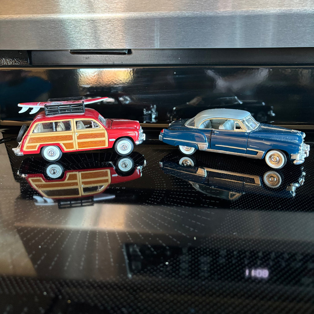 D117 Vintage car grouping (Ford Woody station wagon and Franklin Mint Cadillac)