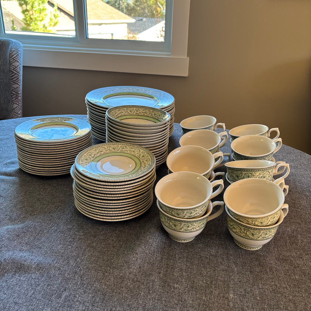 D118 China Grouping (The Royal Horticultural Society Applebee Collection)