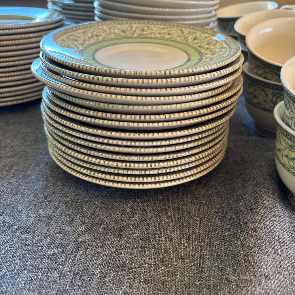 D118 China Grouping (The Royal Horticultural Society Applebee Collection)