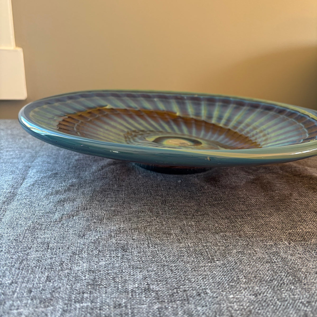 D122 14” Shell fossil print glass dish