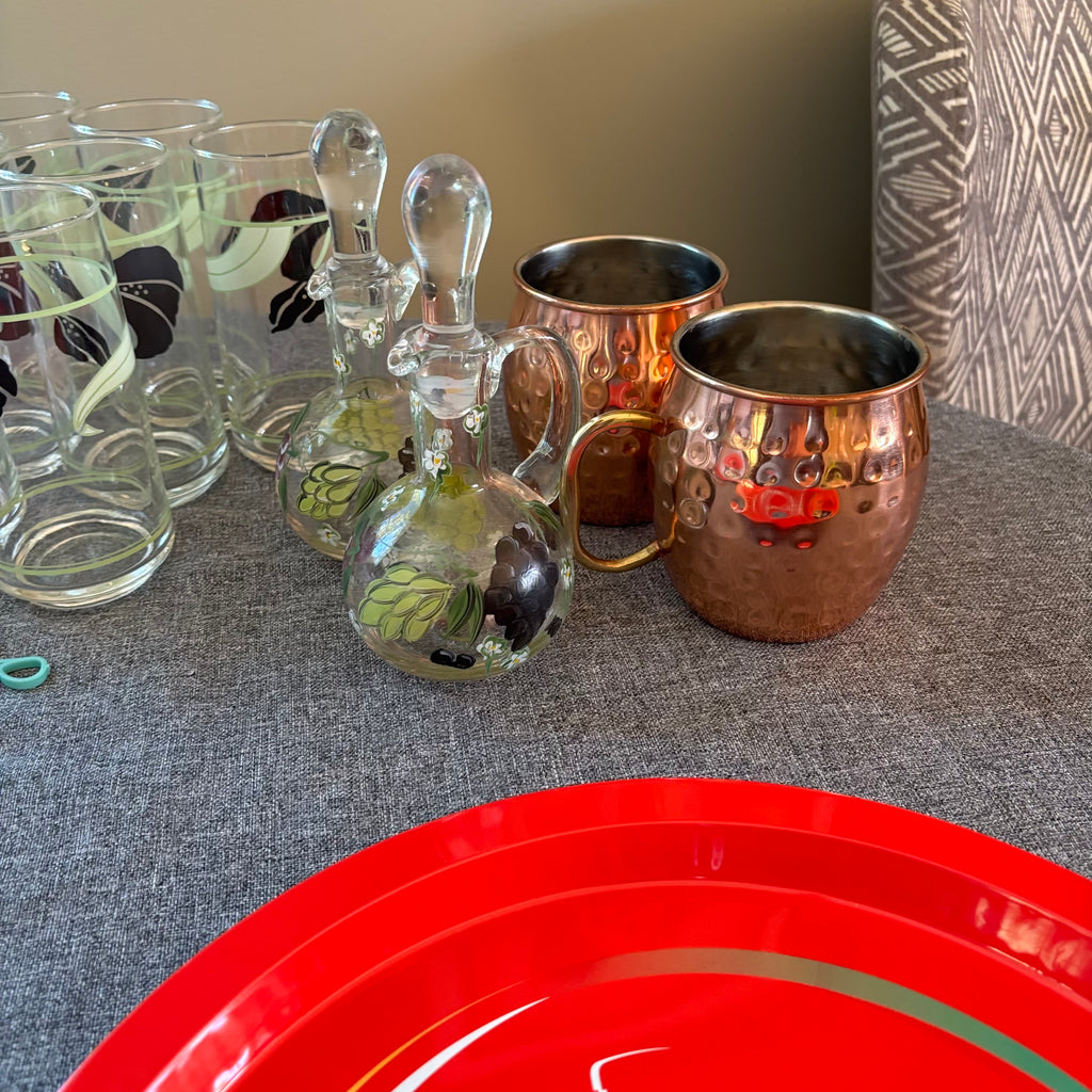 D124 Barware and more  Grouping (Coca Cola Trays and more)