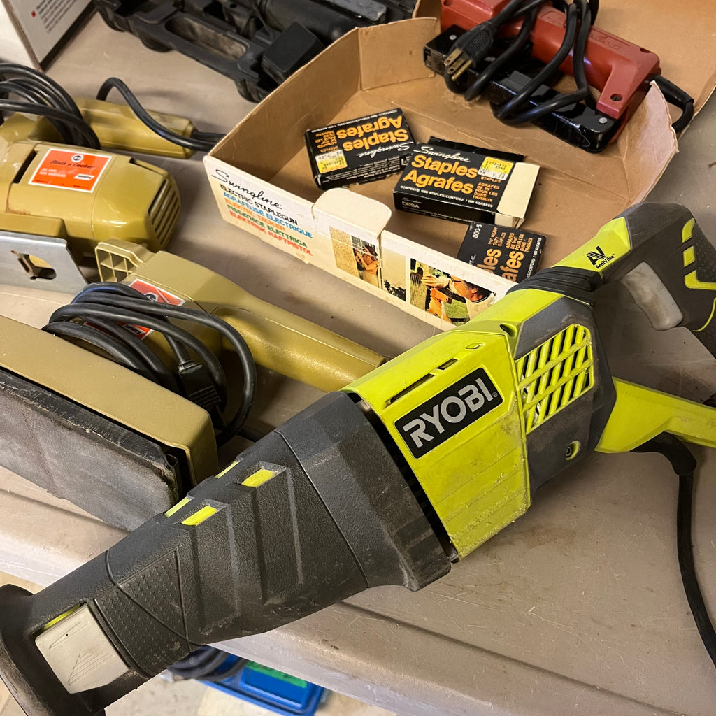 D337 Tools Grouping (power tools and more)