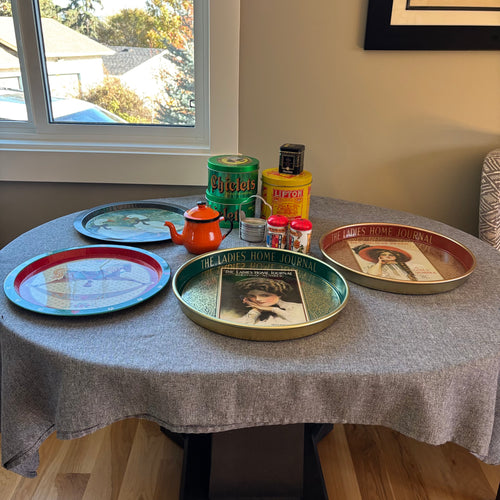 D125 Vintage Tin Grouping (coke trays and more)