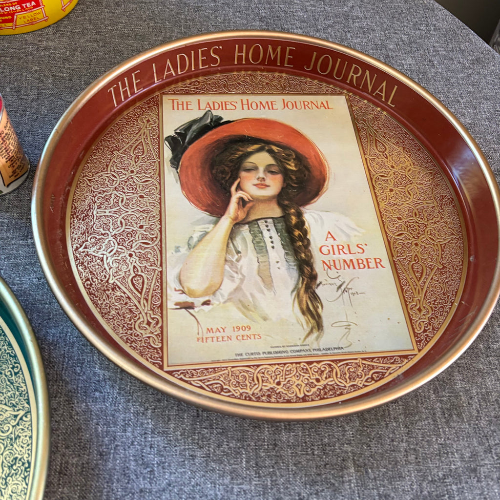 D125 Vintage Tin Grouping (coke trays and more)